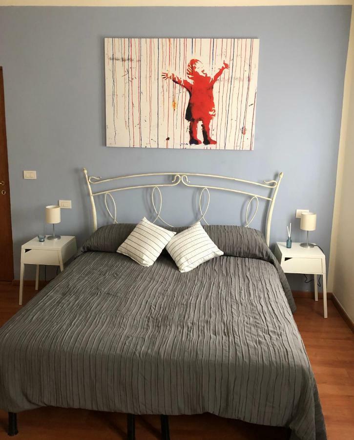 Irides Rooms A Un Passo Dai Parchi Divertimento Lazise Exterior photo